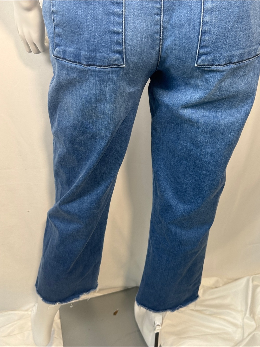 Frank & Eileen Kinsale High Rise Performance Denim Crop Pants Size 6 Raw Hem 25” - Picture 11 of 12
